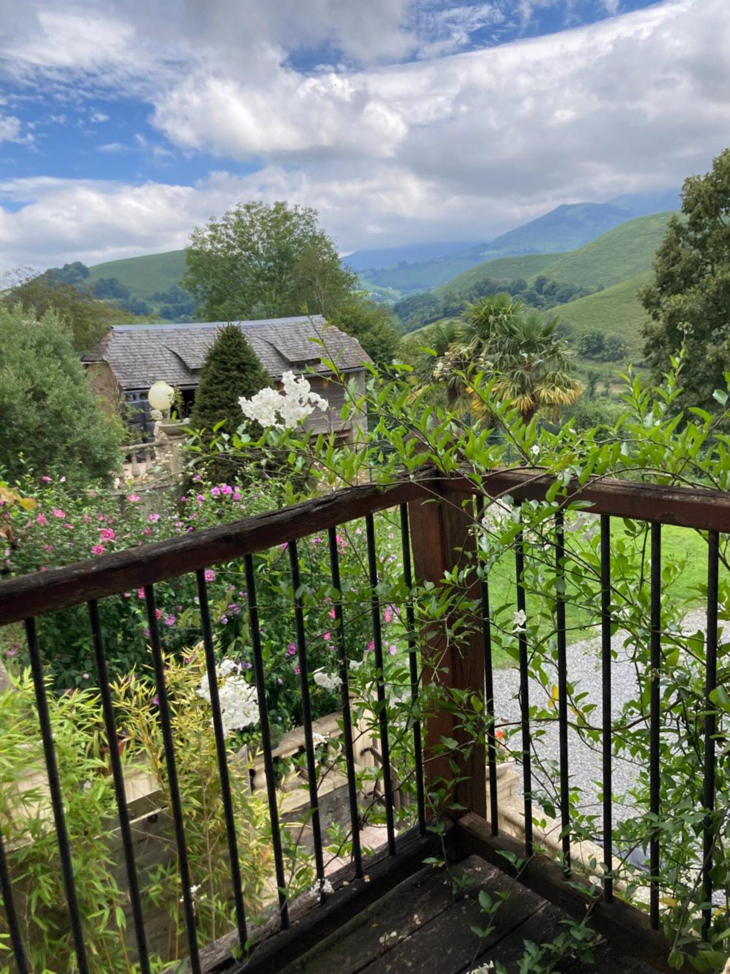 Villa Les Trois Monts Sere-Lanso Exterior foto